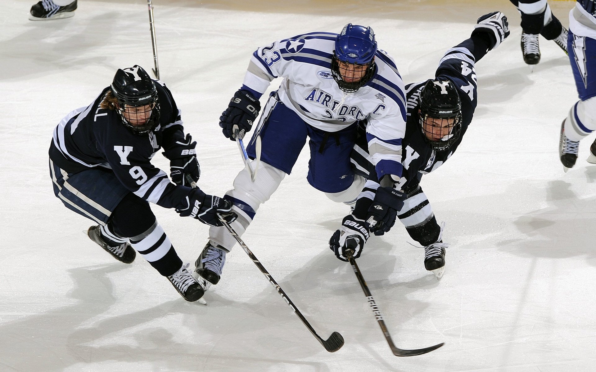 《PUBGMobile》“极限操控”世界大赛,战术PK火爆开启!